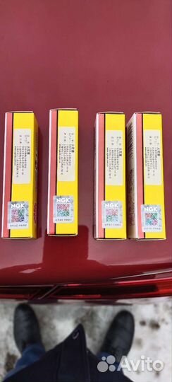 Свечи зажигания NGK lzkr6B-10E (1578)