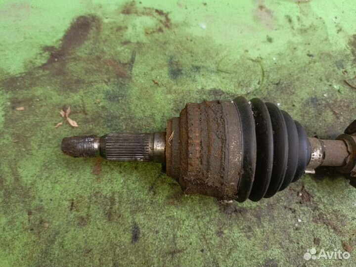 Левый привод Daewoo Nexia F16D3 2011