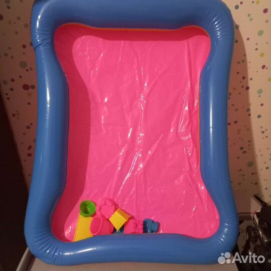 Надувная песочница