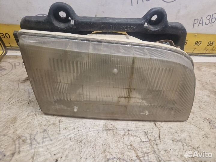 Фара передняя правая Kia Sportage 1