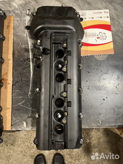 Клапанные крышки range rover 4.2