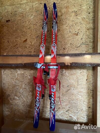 Лыжи беговые детские 120 см