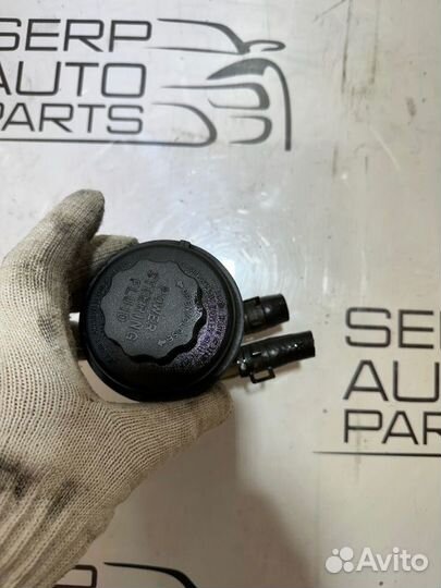 Бачок гидроусилителя Kia Rio 2 JB G4EE 2011