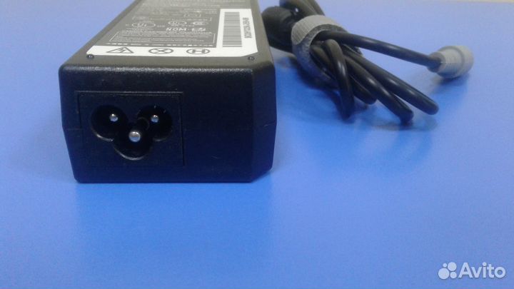 Блок питания для ноутбука Lenovo 20V 3.25A 7.9x5.5