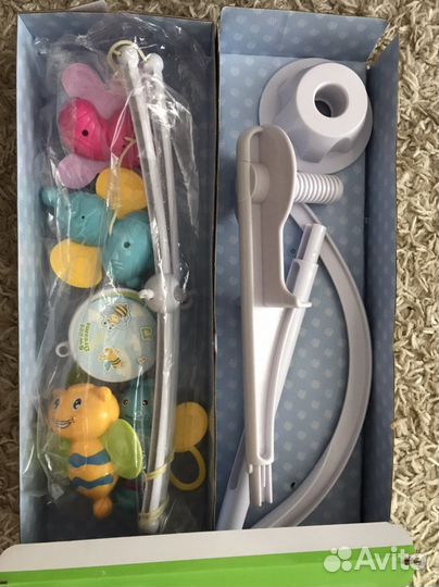 Музыкальный мобиль на кроватку