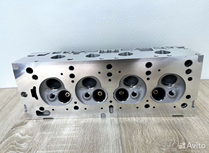 Головка Logan Renault 1.4/1.6 8 кл. новая w-3428