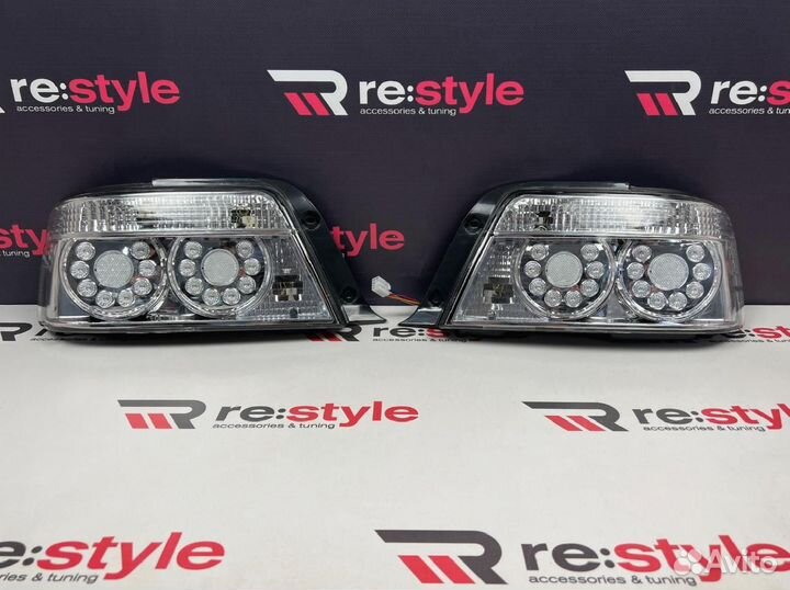 Стопы Toyota Chaser 100 LED Белые U2260