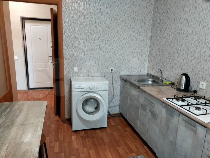 1-к. квартира, 33 м², 1/2 эт.