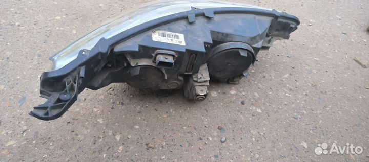 Фара левая Citroen c4