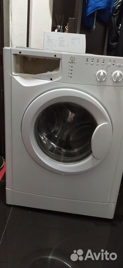 Стиральная машина indesit
