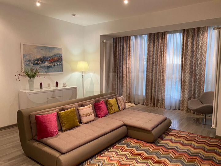 2-к. квартира, 66,7 м², 1/5 эт.