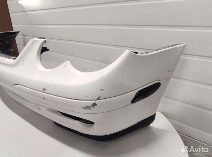 Бампер Mercedes C W203