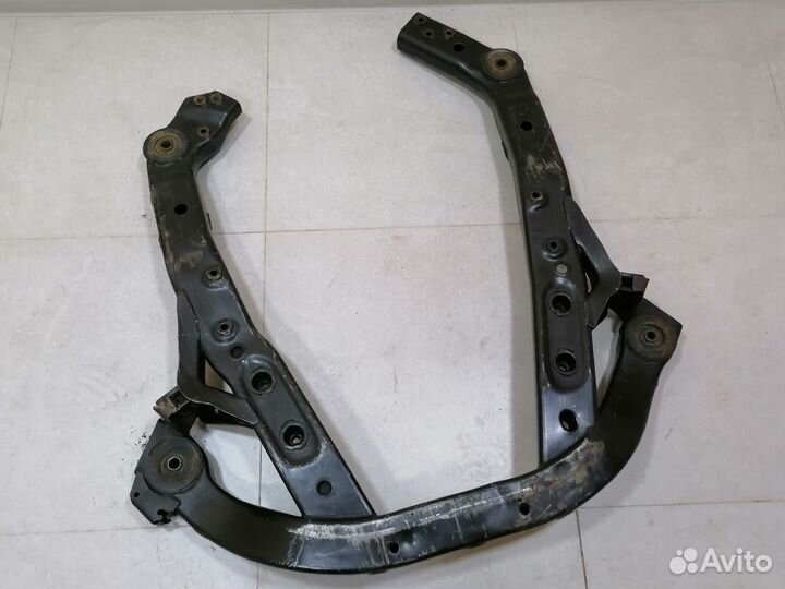 Балка подмоторная для Dodge Intrepid 1998-2004