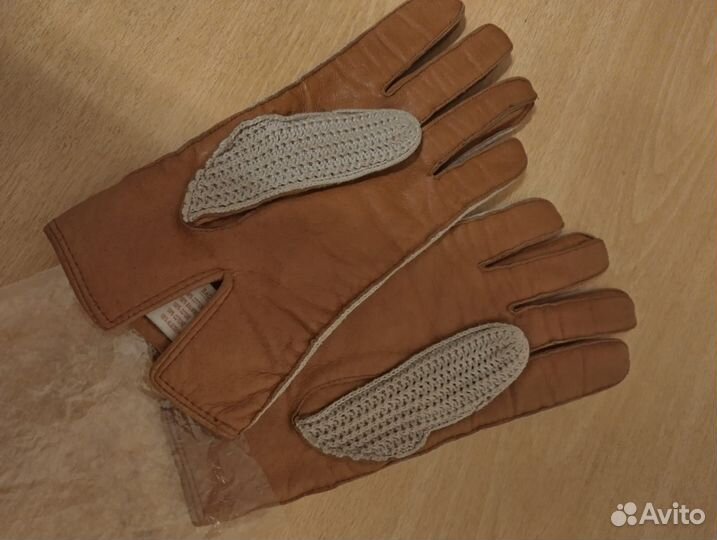 Перчатки женские кожаные бежевые 8