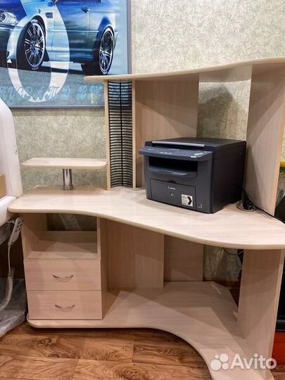 Продам компьютерный стол