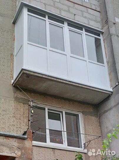 Балкон Г-образный