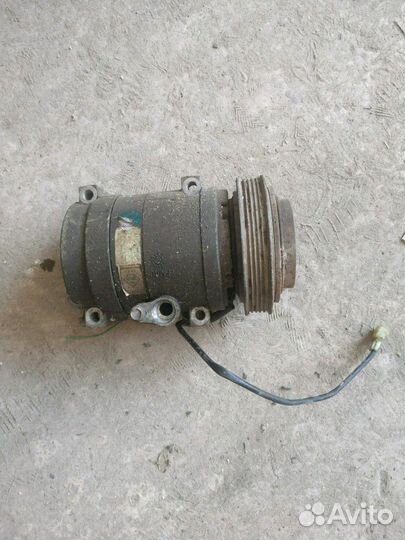 Компрессор кондиционера Мазда 323 f