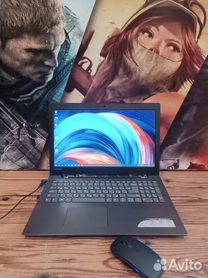 Lenovo i3-6006U/SSD/FullHD