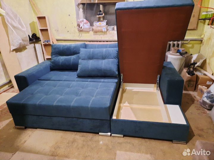 Диван бест с обтекаемой оттоманкой