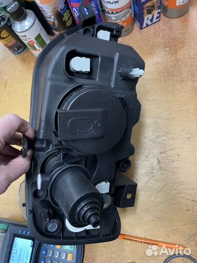 Фара левая рено логан Renault Logan