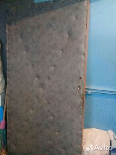 Дверь деревянная