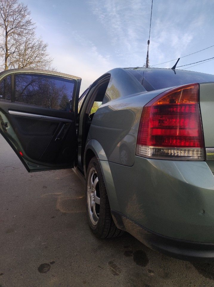 Opel Vectra: фото владельца