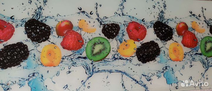 Стеклянный фартук для угловой кухни