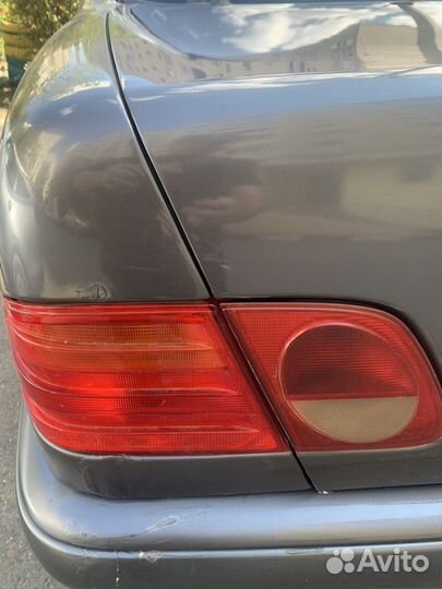 Задние стопы w210