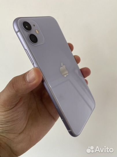 iPhone 11, 64 ГБ