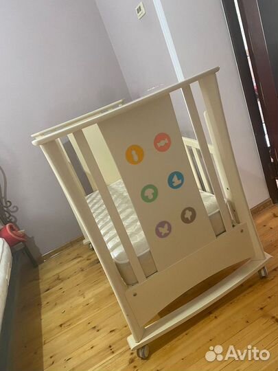 Детская кроватка