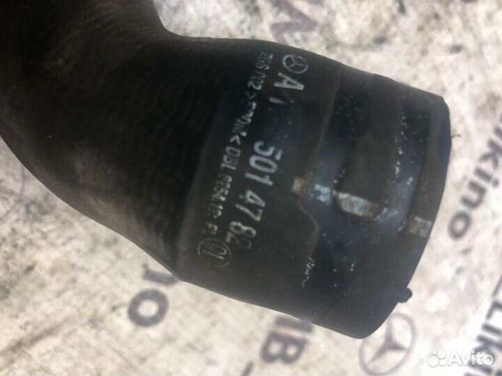 Патрубок системы охлаждения Mercedes Ml W164