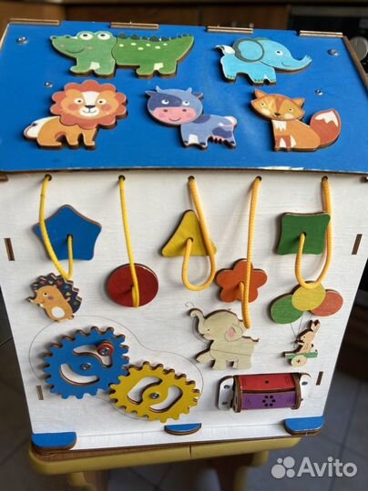 Бизиборд домик со светом большой