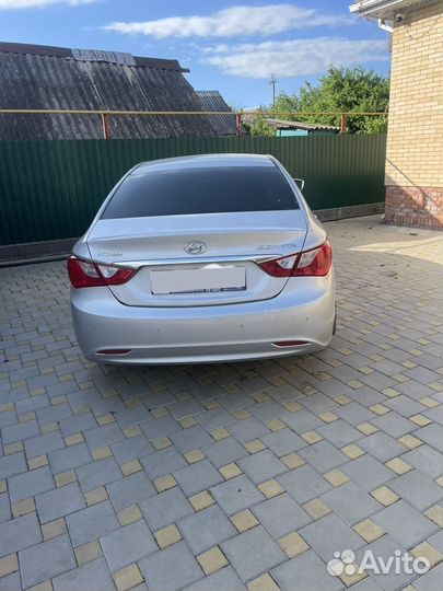Hyundai Sonata 2.0 AT, 2011, 220 000 км