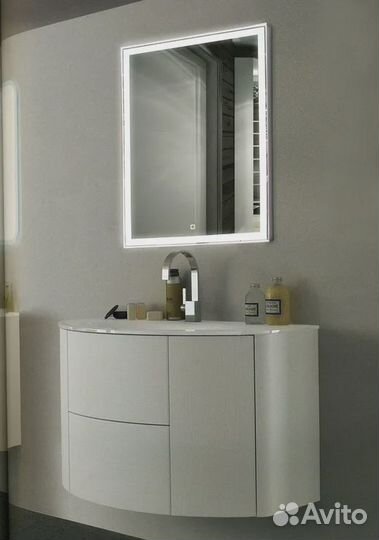 Зеркало с подсветкой