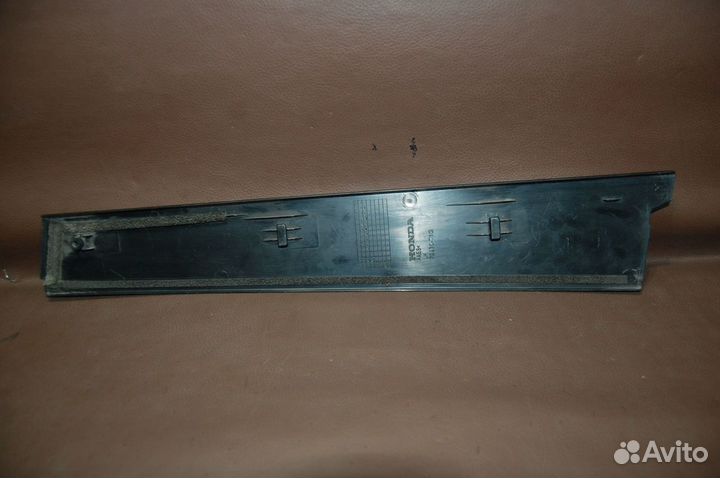 Накладка двери левой задней - Honda Accord