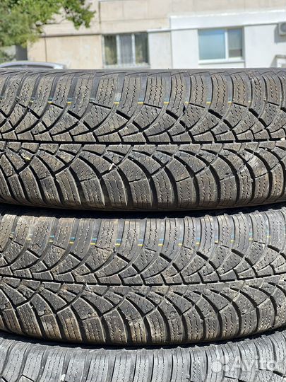 Goodyear UltraGrip 9 185/65 R15