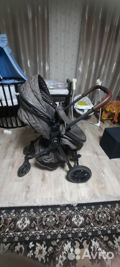 Коляска 3 в 1 с автолюлькой