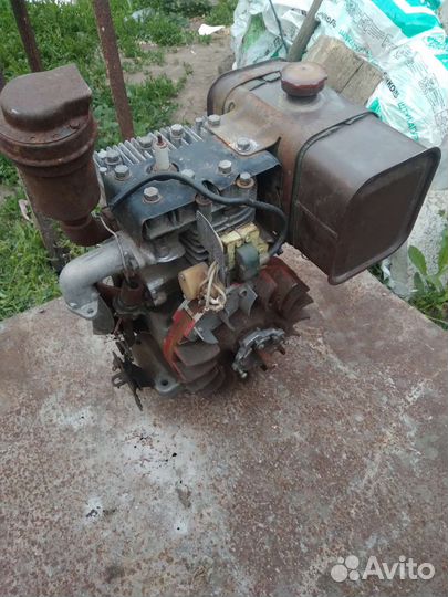 Двигатель и запчасти от мотоблока мб 1 Нева Каскад