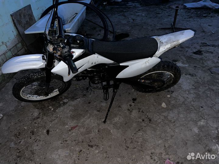 Продам питбайк 125