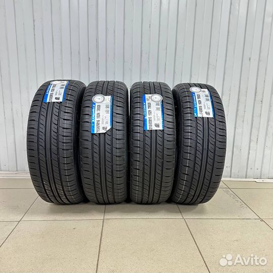 Triangle TR928 215/65 R15 100H