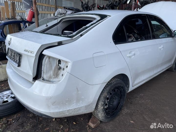 Кузов по частям Skoda rapid