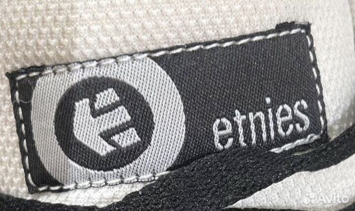 Etnies calli vulc