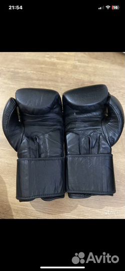 Боксерские перчатки ultimatum 16 oz
