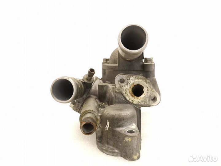 Корпус термостата Mitsubishi Lancer CY4A 2.0 4B11