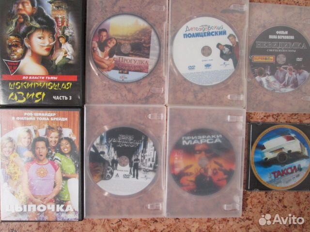 DVD видео диски с фильмами в пластиковом боксе