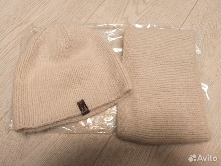 Шапка и снуд- ангора