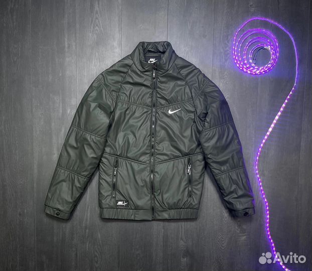 Куртка Nike (осень)