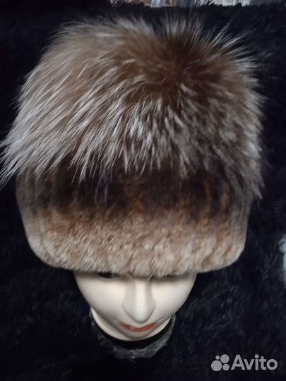 Шапки меховые женские новые