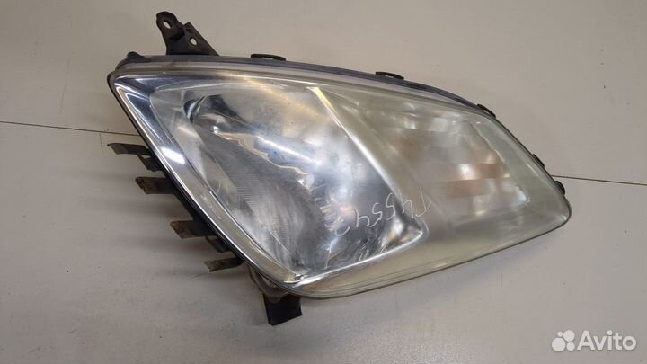 Фара (передняя) Toyota Prius, 2004