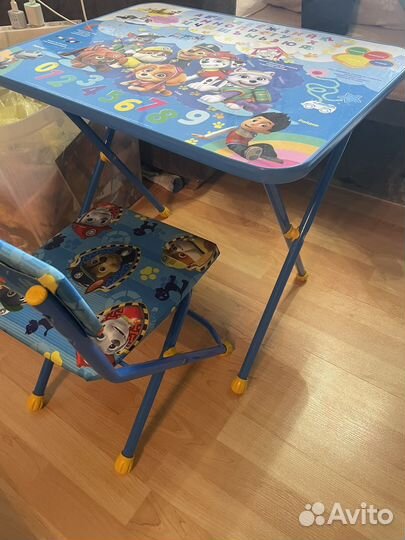 Стол и стул детский